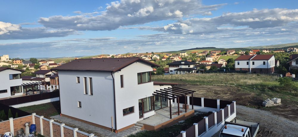 Case individuale cu CF in loc.Dezmir,direct de la dezvoltator