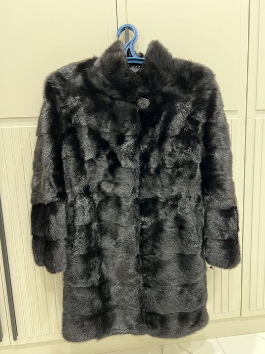 Норковая шуба в отличном состоянии, размер 42-44