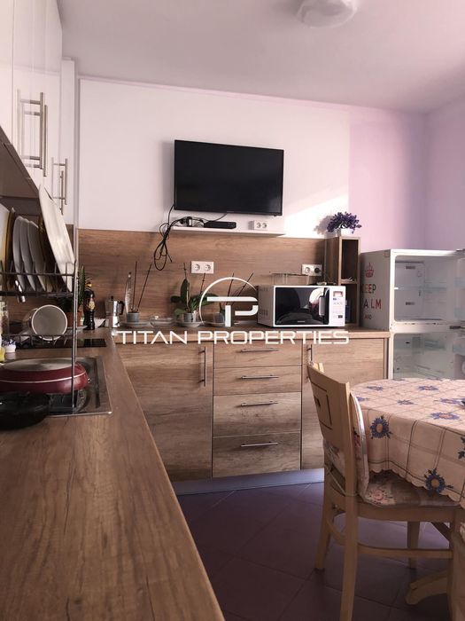 Дава се под наем Тристаен апартамент в Бургас, Център - 90 кв.м за 510 € - Снимка #3