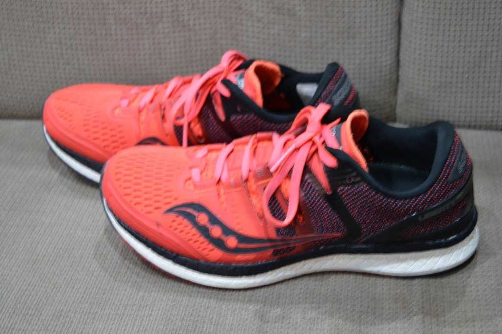 Pantofi alergare femei Saucony Liberty ISO 40.5 Everun