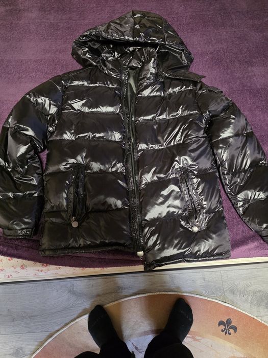 Geaca lucioasa Montcler fashion