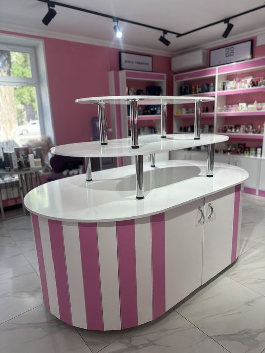 Торговая стойка ( островок)