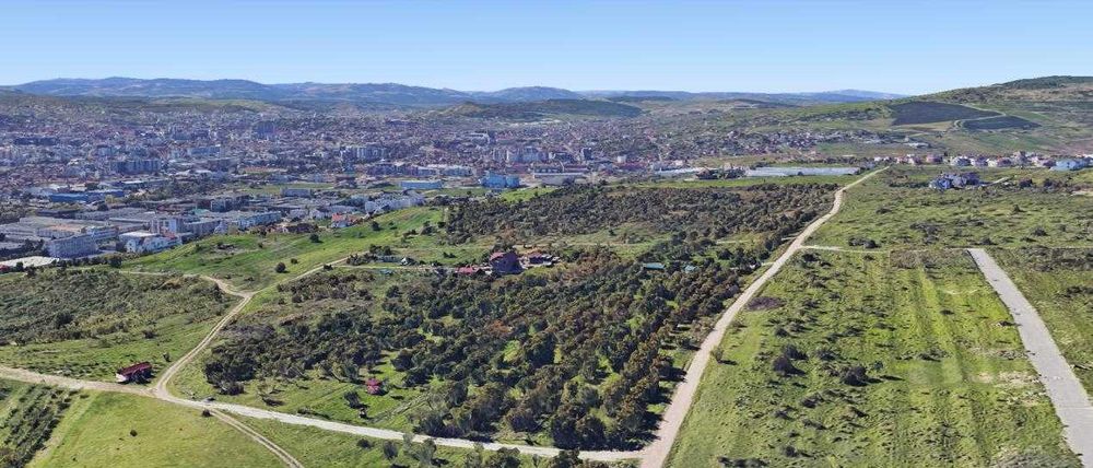 Teren intravilan Constructii, Panorama str. Johann Sebastian Bach Iris