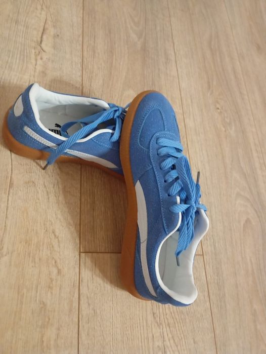 Продам кроссовки Puma