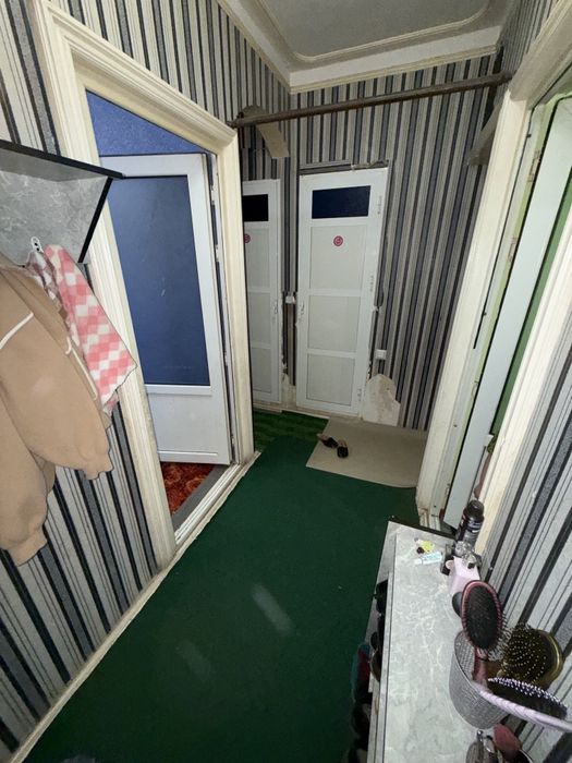 Продаётся 2-х комнатная квартира
6-10-хх 2 - этаже.