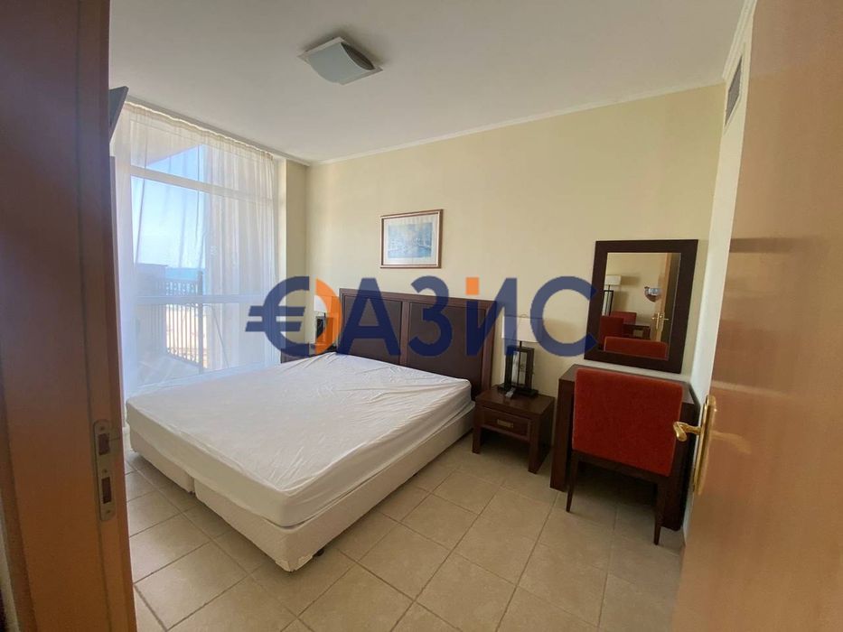 Продава се Тристаен апартамент в Поморие - 79 кв.м за 950 €/кв.м - Снимка #12