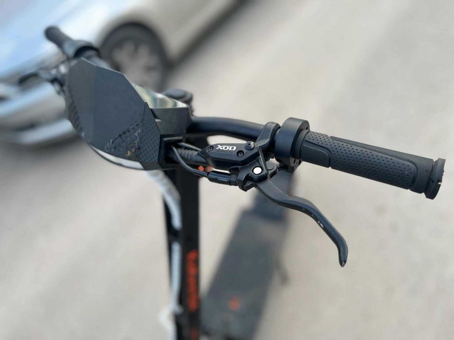 Електрически скутер