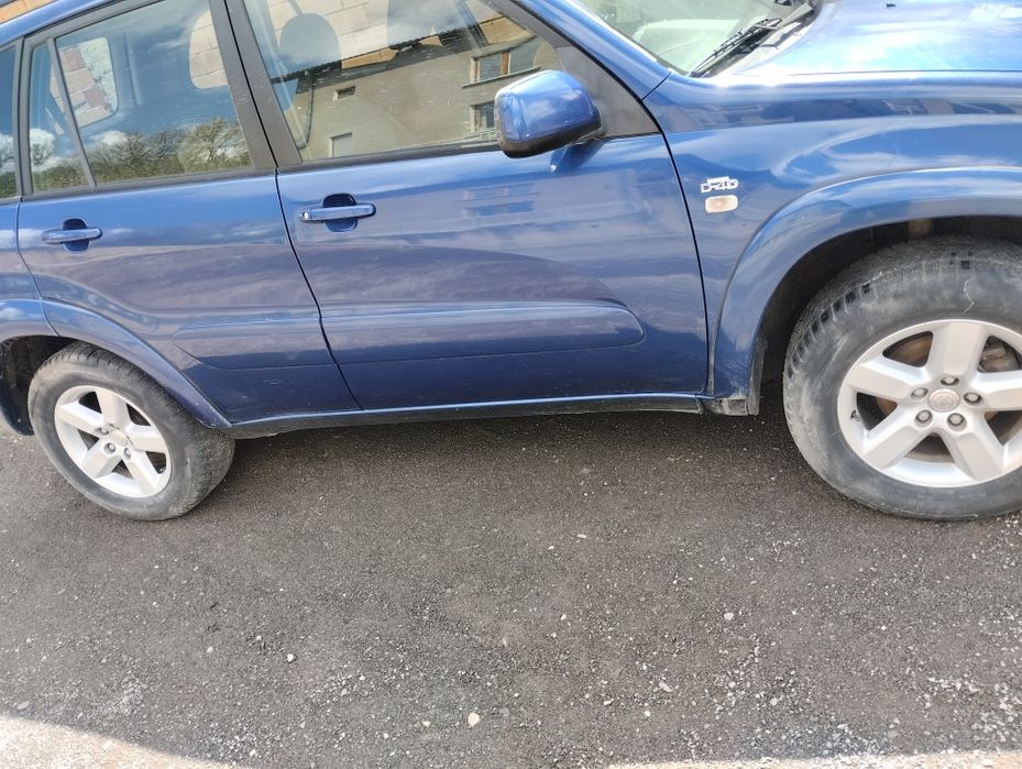 TOYOTA RAV 4 2.0 116