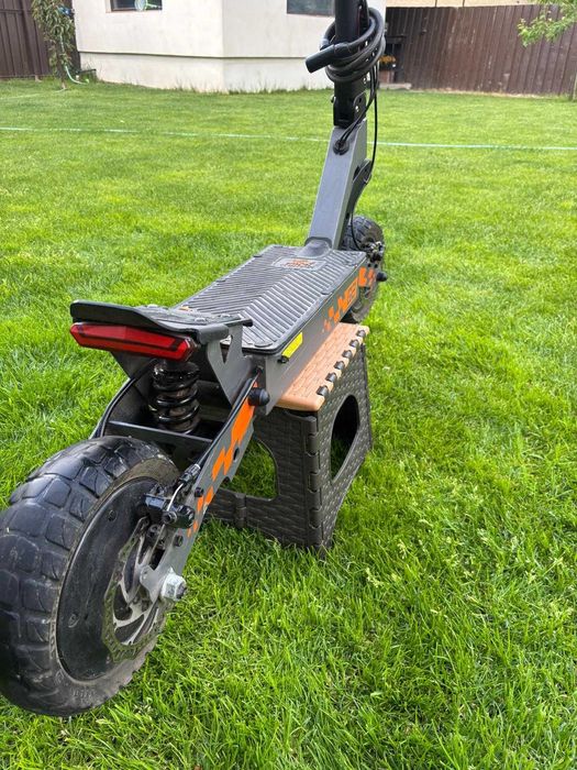 Vand trotineta Kukirin G2