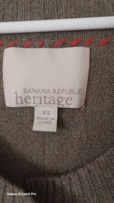 Кашмирена жилетка BANANA REPUELIC. Размер S/XS.