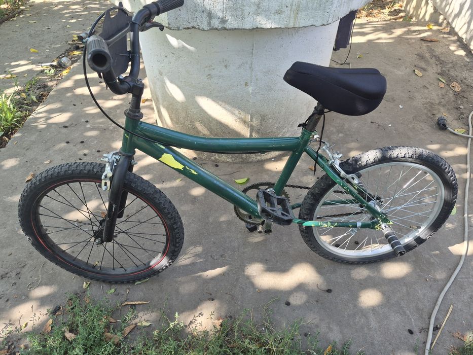 Bicicleta copii 7,8,9,10,11 ani