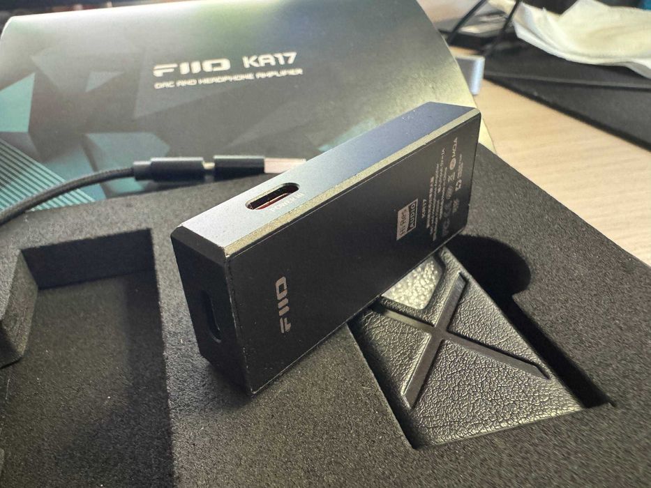 Продам FiiO KA17 топовый ЦАП