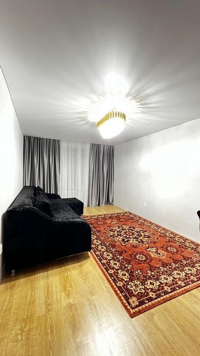 Үш бөлмелі үи сатылады