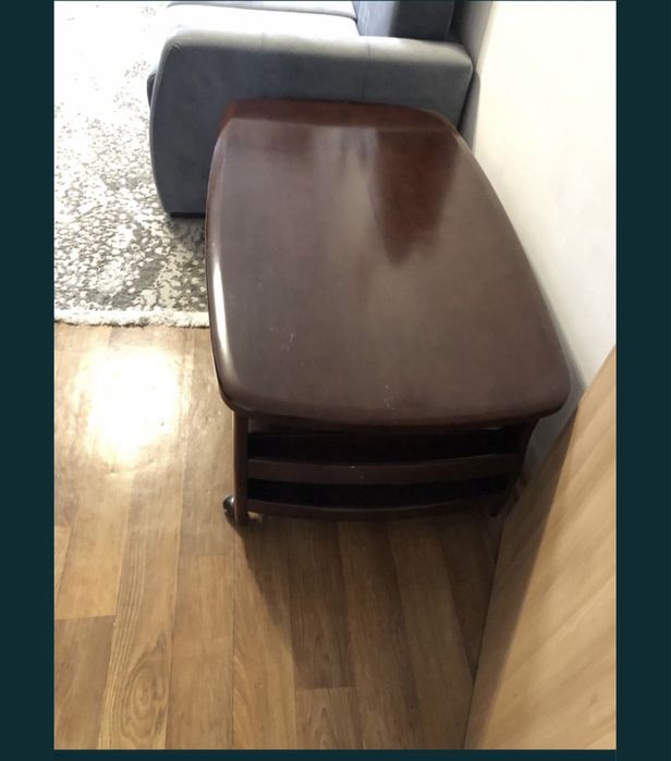 Продам журнальный стол