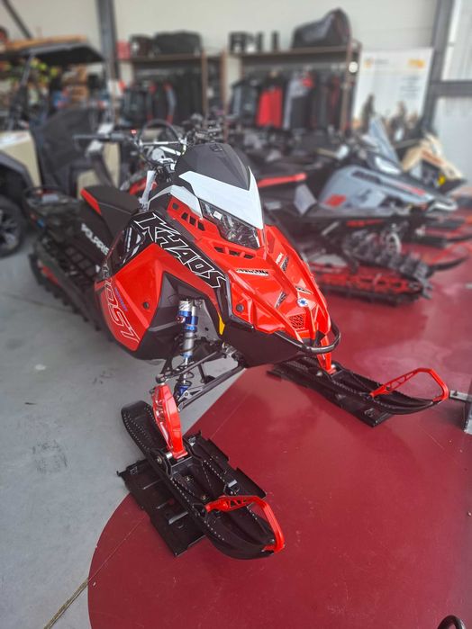 Snowmobil Polaris 850 RMK Khaos Slash 155 NOU!- 0 KM