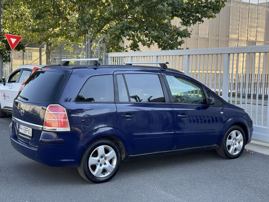 Opel Zafira 2007 euro 4  -7 locuri  Benzina + instalatie GPL  cutie automata
