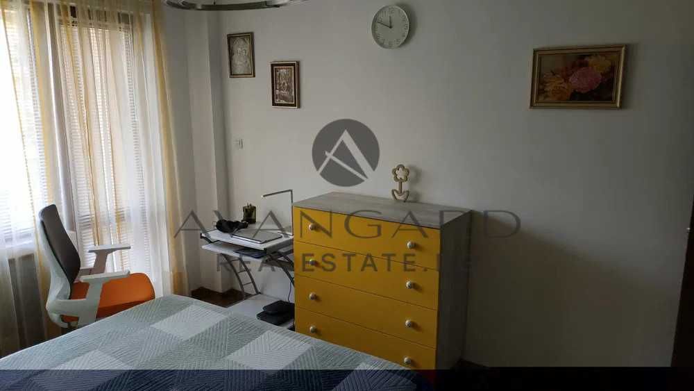 Продава се Двустаен апартамент в Пловдив, Остромила - 69 кв.м за 2000 €/кв.м - Снимка #11