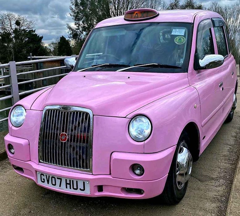 Розова кола под наем за събития или реклама