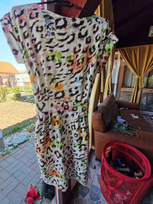 Rochie foarte frumos de vara