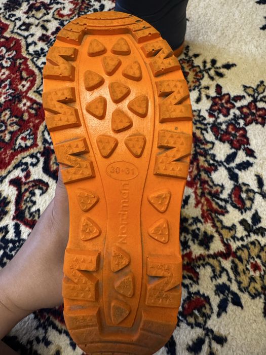 Продам детские сапожки