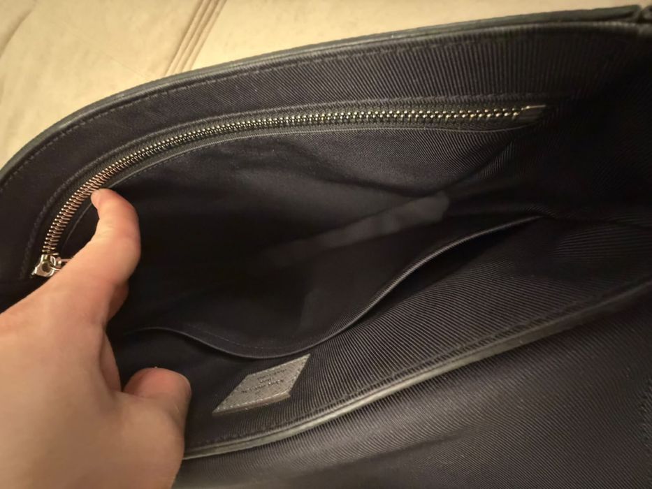 Продам оригинальрую сумку LV