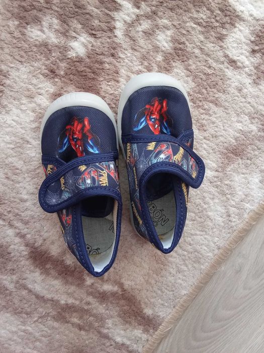 Пантофки за момче 21-ви номер