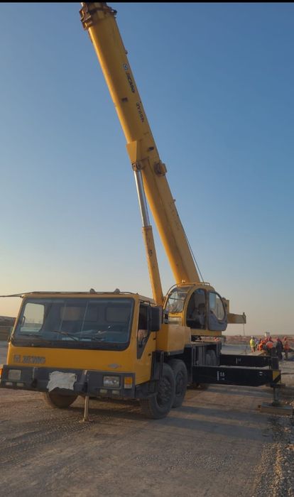 Автокран XCMG 65 тонник