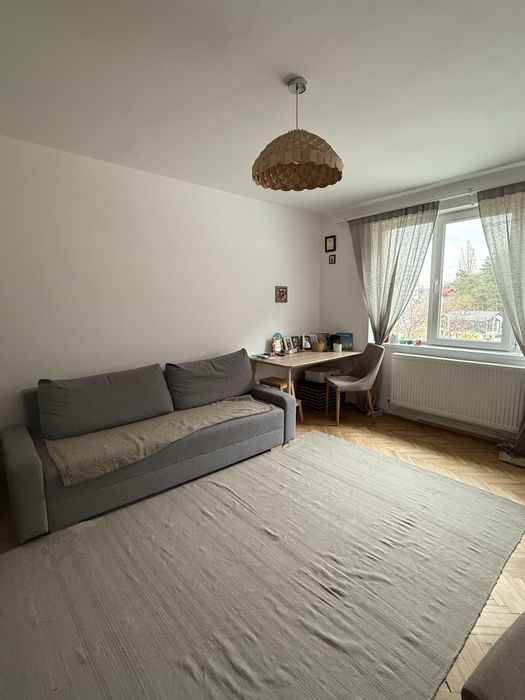 Inchiriez apartament 2 camere, central, bv Dacia