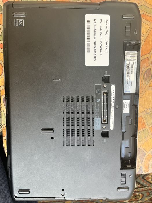 Laptop Dell astept oferte