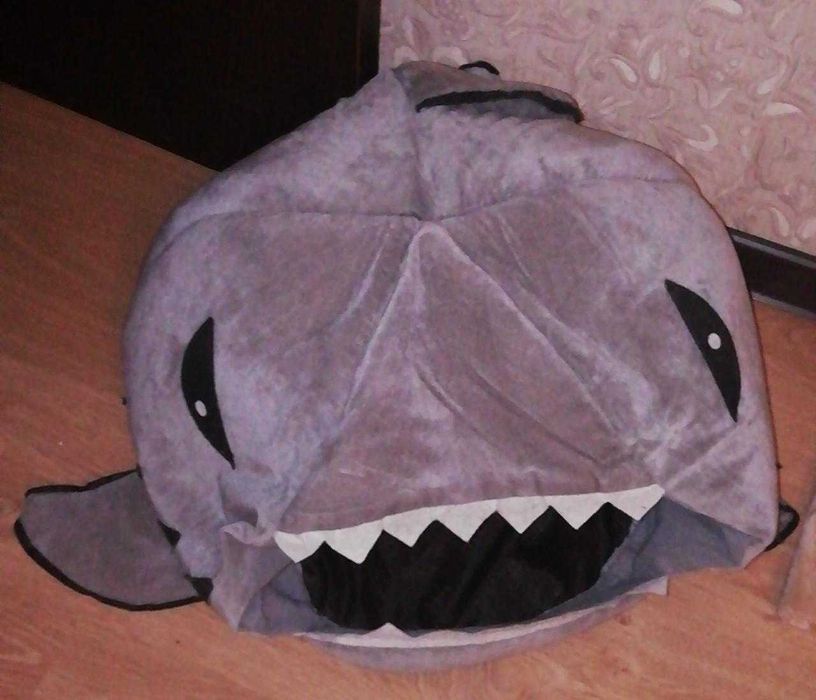 СРОЧНО продам лежанку АКУЛА 2000 тг