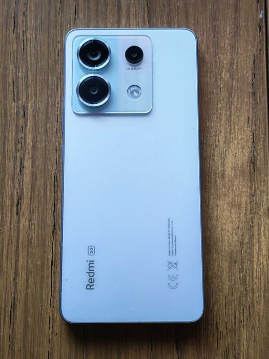 Продавам телефон Xiaomi Redmi note 13 pro 5g
