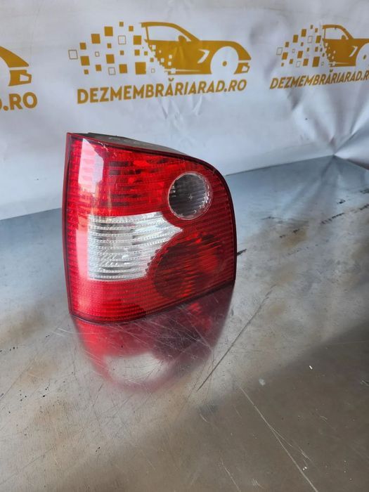 Stop Lampa Stop Tripla Stanga Vw Popo 9N Original Intact - Dezmembrari Arad