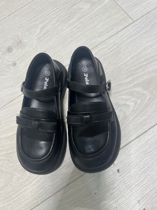 Ботинка или лофер