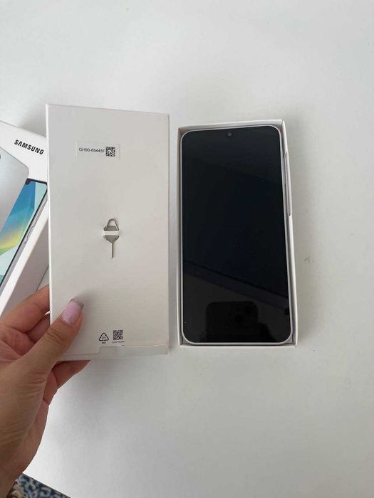 Продаётся состояние идеал Samsung a16