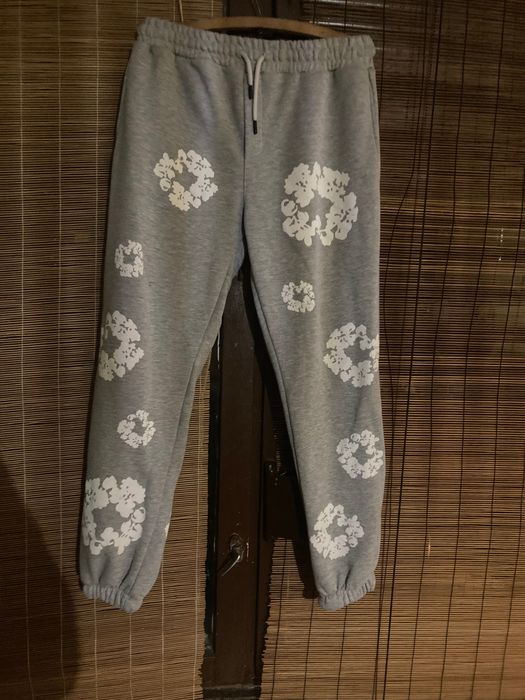 Екип  Denim Tears