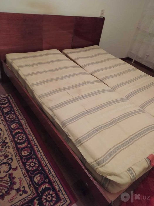 Двуспальная кровать, сделанная из двух одиночных