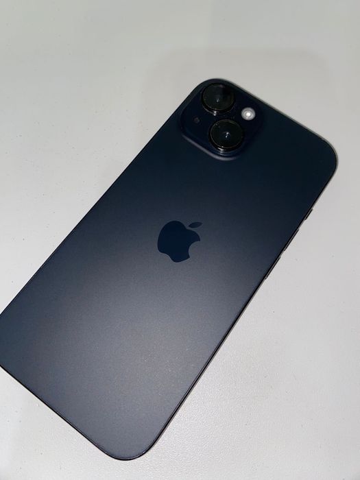 Продам айфон   15