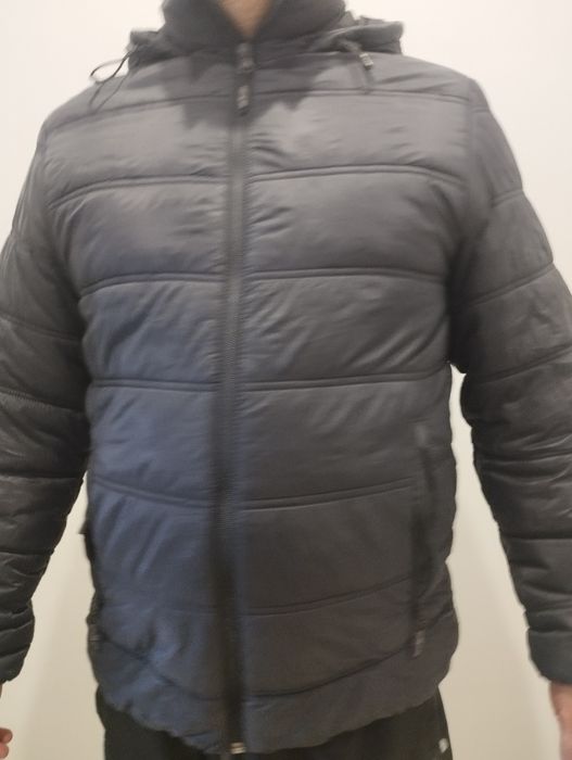 Продам мужскую куртку