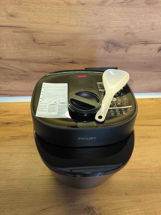 Мултикукър Philips HD2151, черен В ГАРАНЦИЯ до 06.11.2026 г.