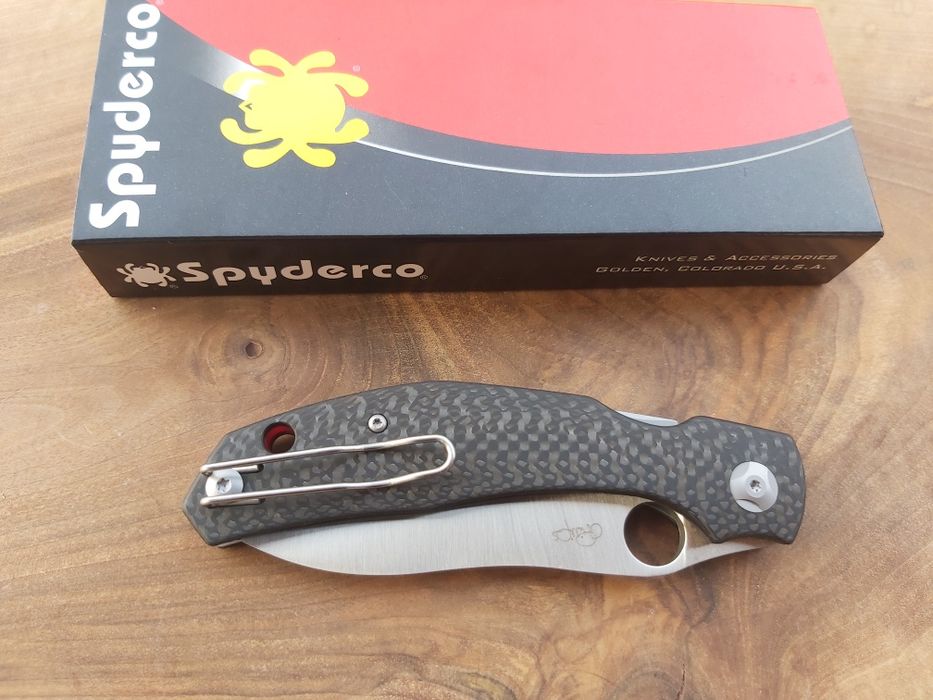 Сгъваем джобен нож Spyderco Capara,Carbon Fiber, С241