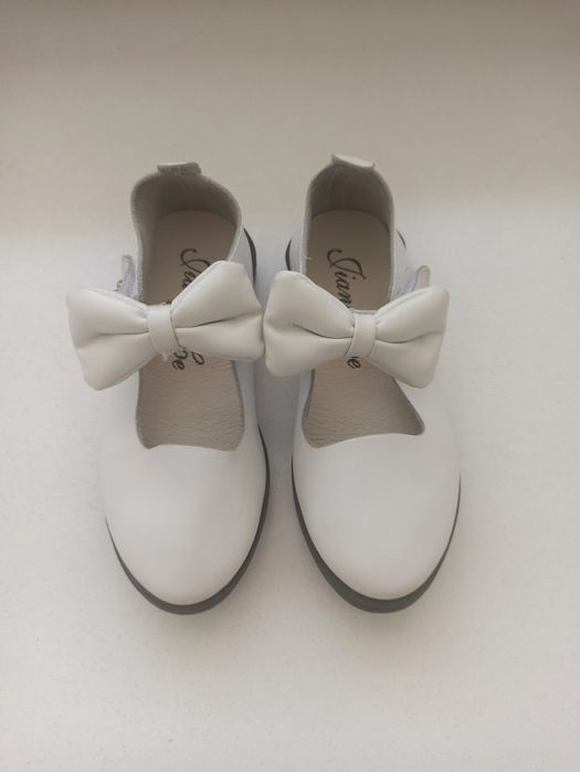 Обувь на девочку