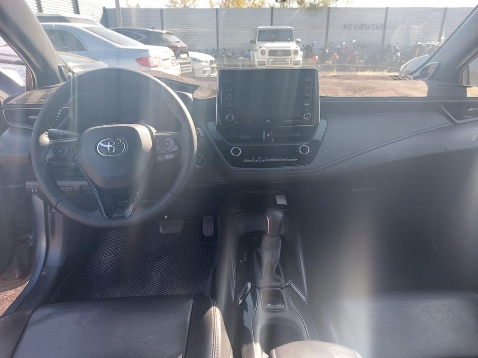 Тойота корола 2020г  2л.