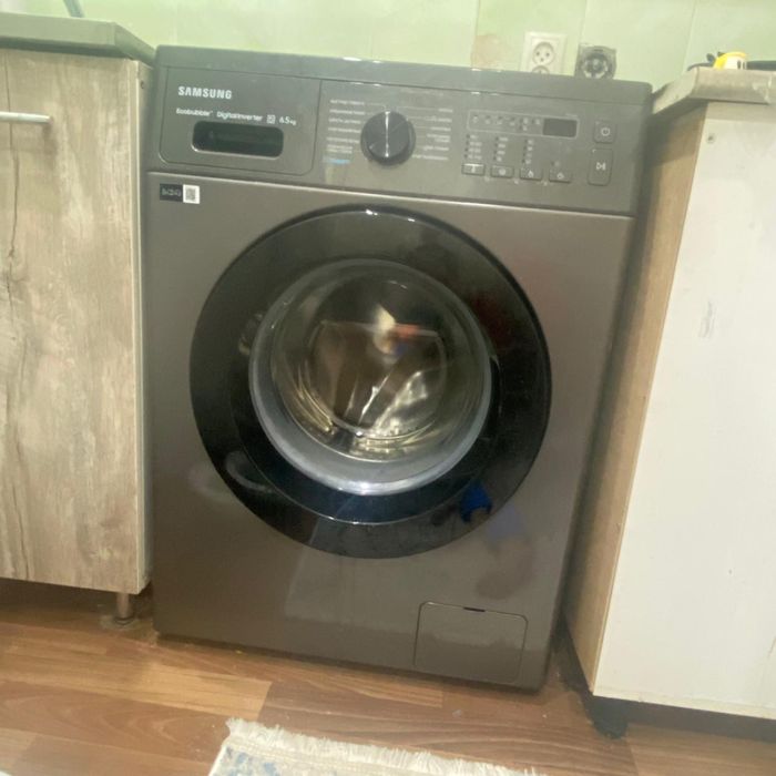 Продам стиральную машину