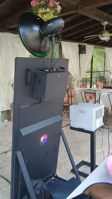 Mirror Photo Booth (огледална фотобудка)
