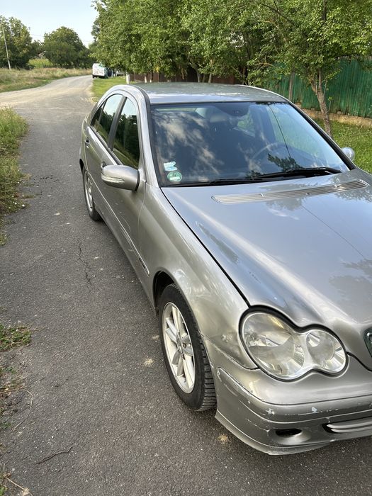 Mercedes C class w203 C200 kompressor