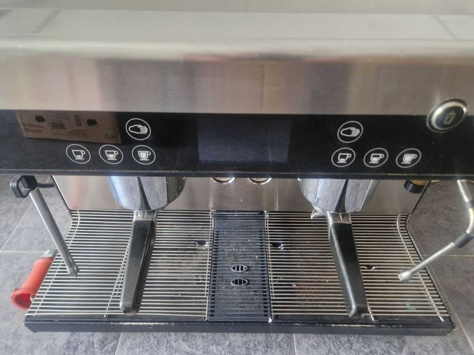 Кафемашина WMF Espresso 03.5500   с 2 ръкохватки