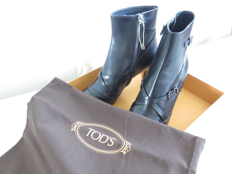 Кожени боти Tod's, 39, нови