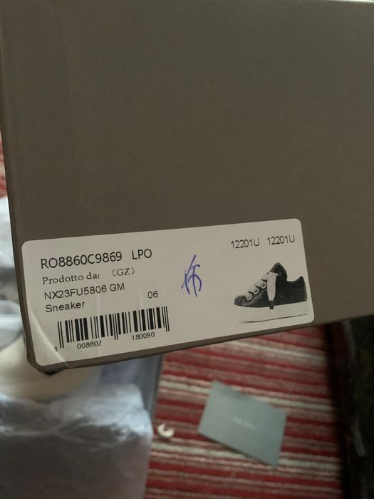 Продам кеды  классные