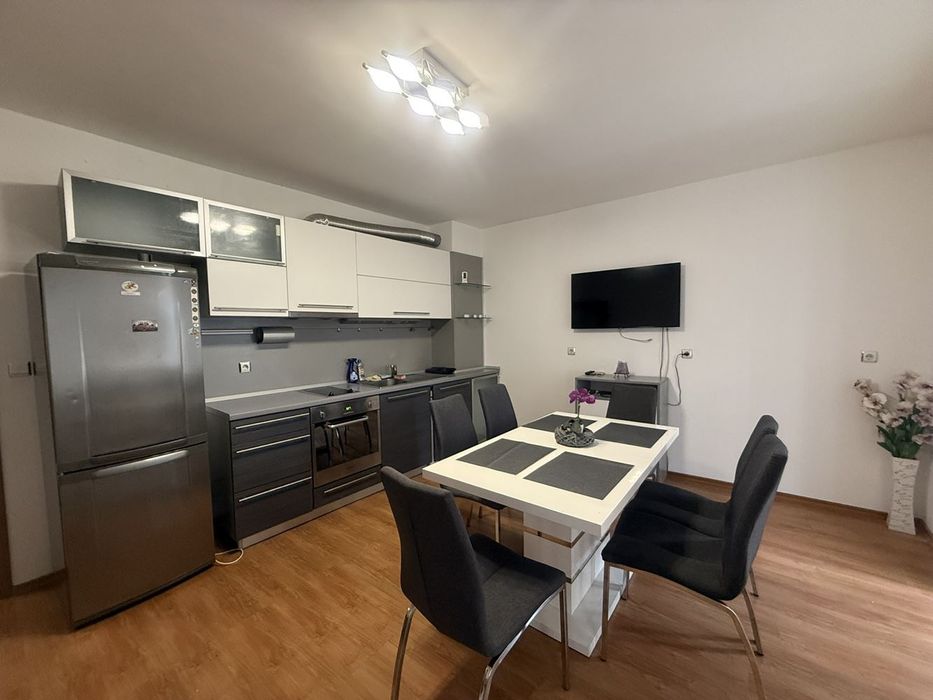 3-стаен в Плевен-Широк център площ 67 цена 159000