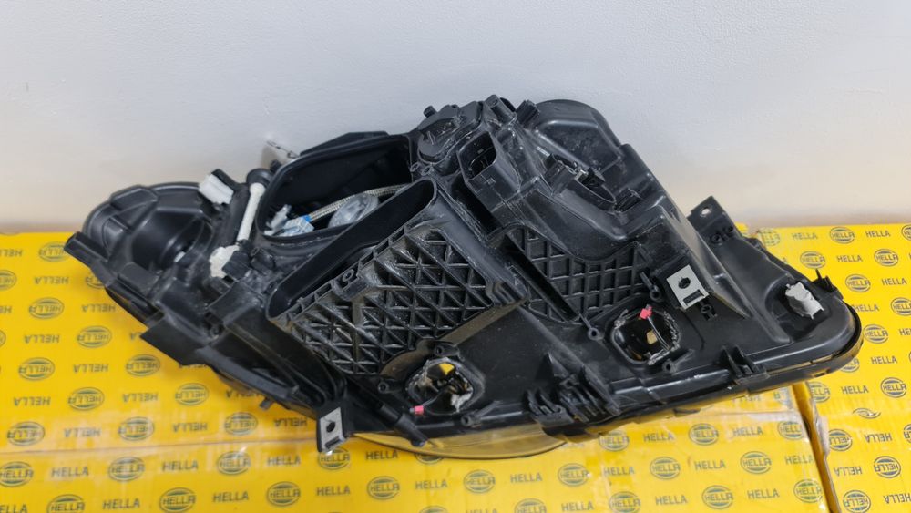 Far bixenon adaptiv ahl BMW 5 f10 f11 facelift lci